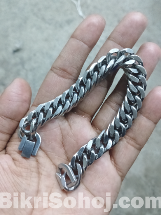 men bracelet . made Singapore .price fix 3000